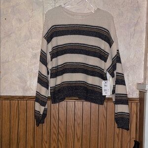 Billabong Black & Cream Knit crop top Sweater (L)(nwt)